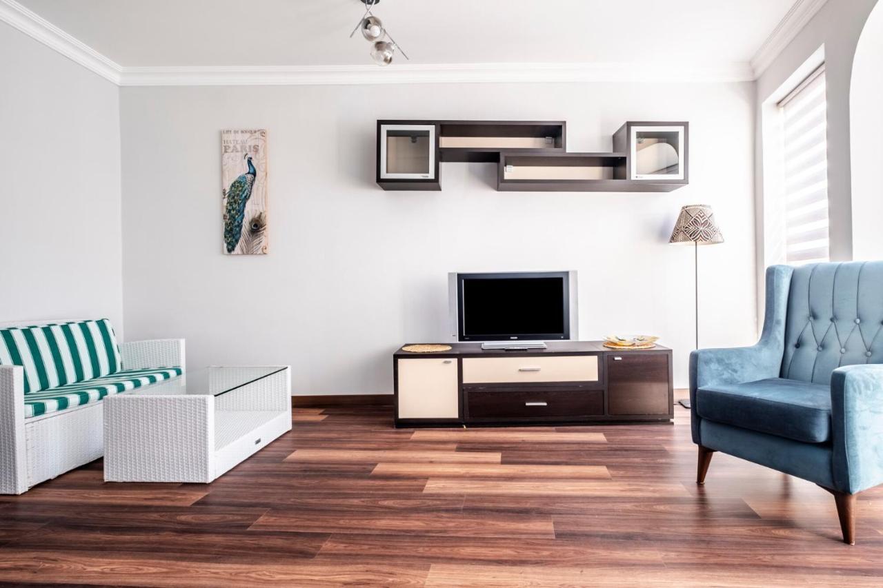 Ferienwohnung Sleek Flat 50 M To Bull Statue In Kadikoy Istanbul Exterior foto